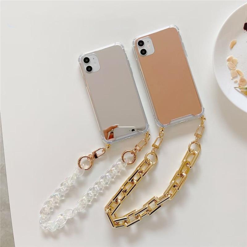 Pouzdro na iPhone se zrcadlovým řetízkem Fashionista